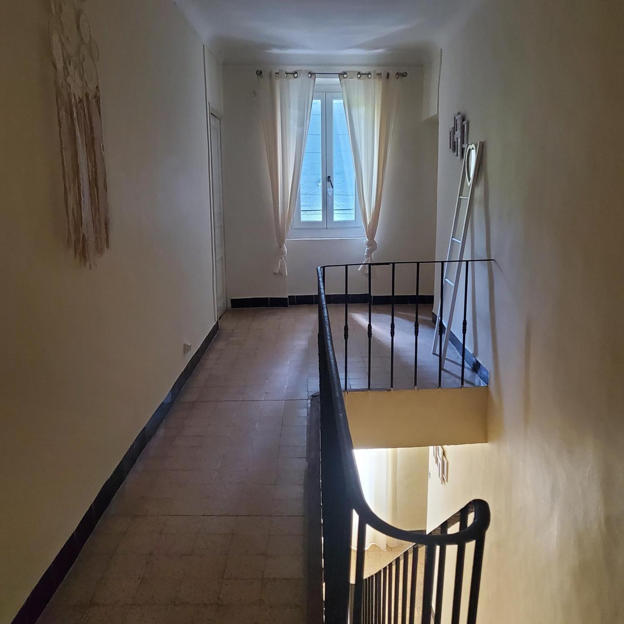 La Maison Bleue Cereste Экстерьер фото