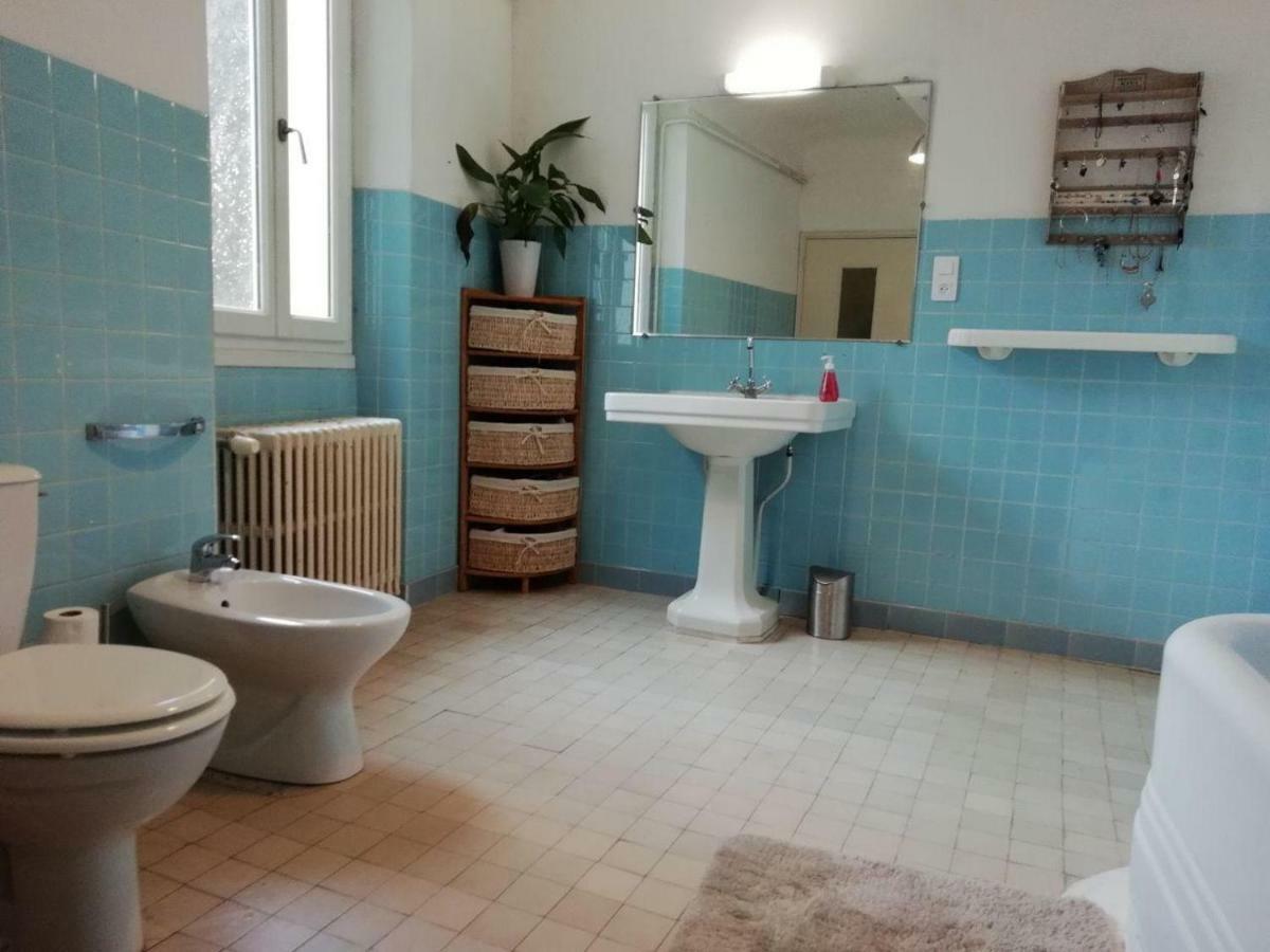 La Maison Bleue Cereste Экстерьер фото