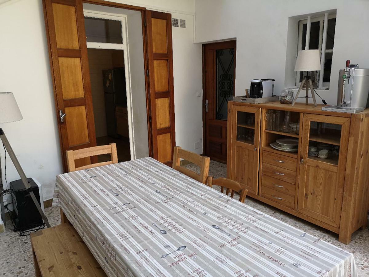 La Maison Bleue Cereste Экстерьер фото