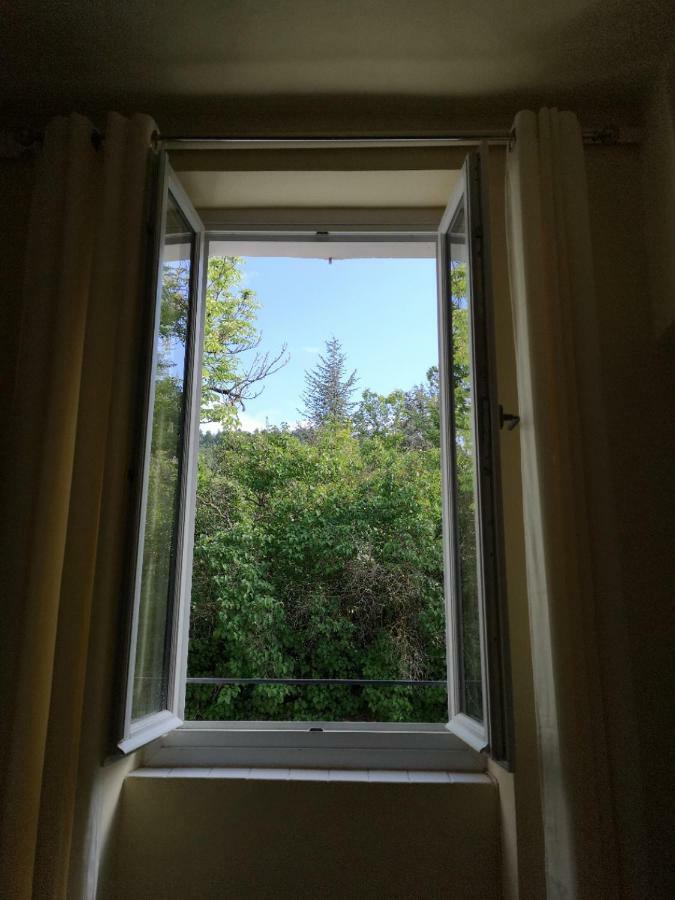 La Maison Bleue Cereste Экстерьер фото