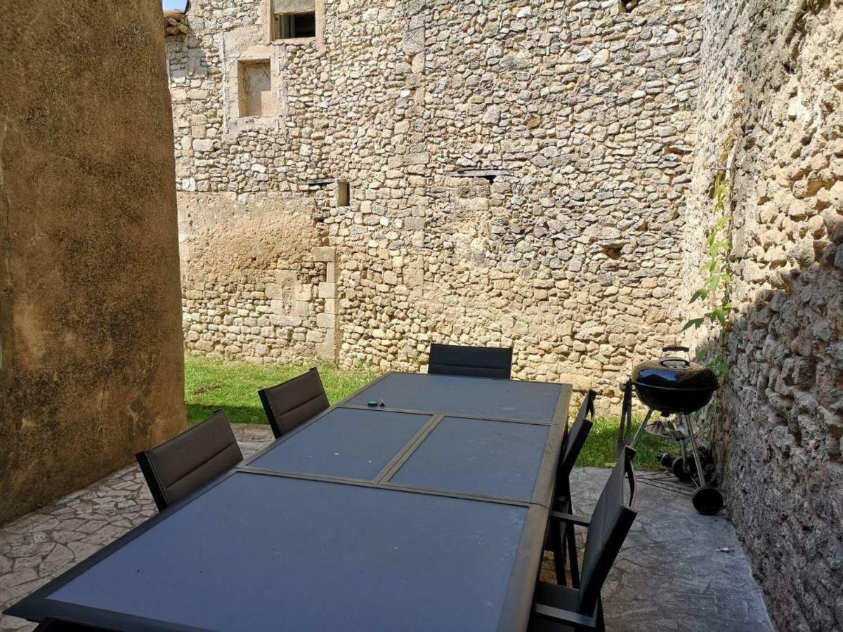 La Maison Bleue Cereste Экстерьер фото