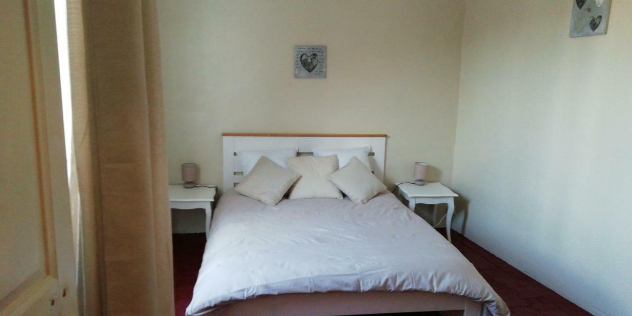 La Maison Bleue Cereste Экстерьер фото