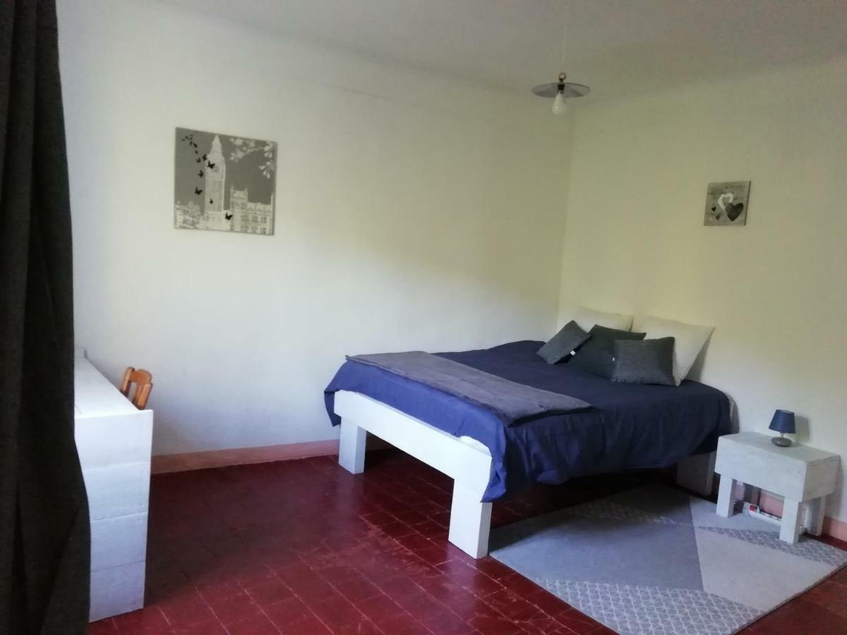 La Maison Bleue Cereste Экстерьер фото