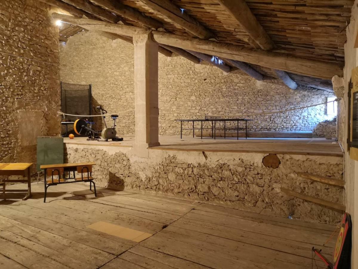 La Maison Bleue Cereste Экстерьер фото